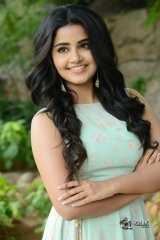 Anupama Parameswaran Interview about Vunnadhi Okate Zindagi Movie
